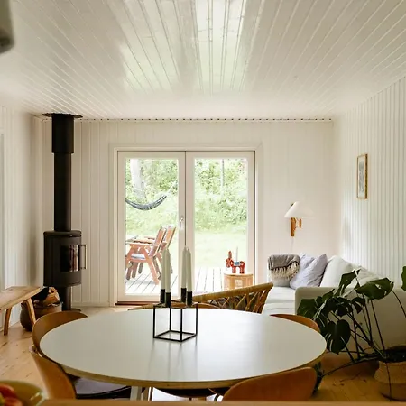 Prázdninový dům Elegant With Genuine Danish Summer Feel Tjørneholm